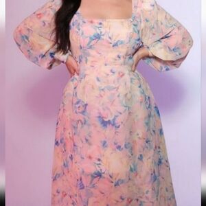 Sheer floral maxi Plus Size